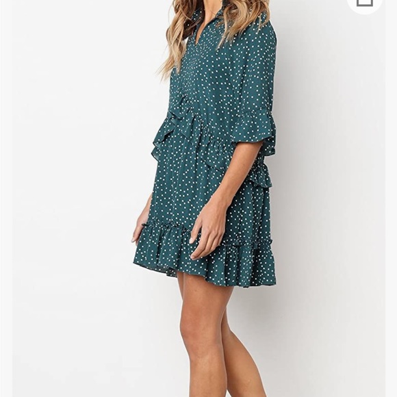 V Neck Ruffle Polka Dot Pocket Short Dress dark green (medium) - Picture 8 of 8